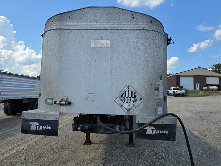 2020-travis-t102-image-13