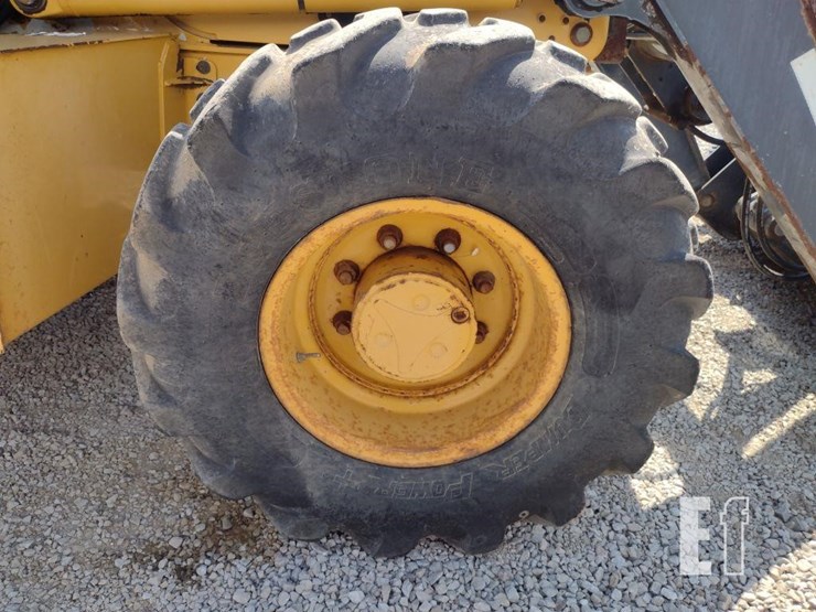 2010-deere-310sj-image-35