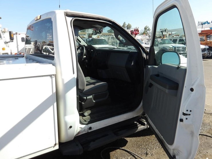 2013-ford-f250-image-12