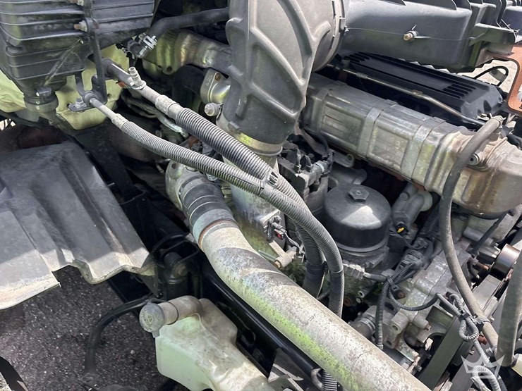 2019-international-lt-image-11