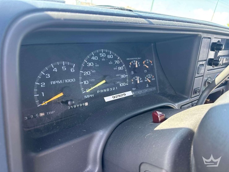 1999-gmc-sierra-3500-image-8