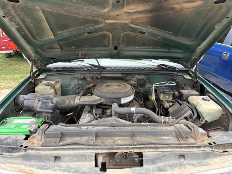 1995-gmc-sierra-3500-image-12