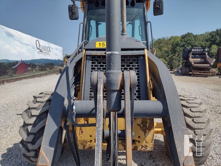2010-deere-310sj-image-31