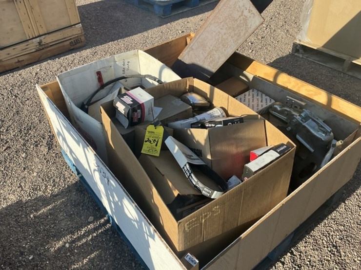 box-of-asst-automotive-parts-image-1