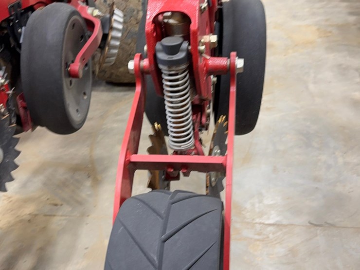 2022-case-ih-2160-image-9