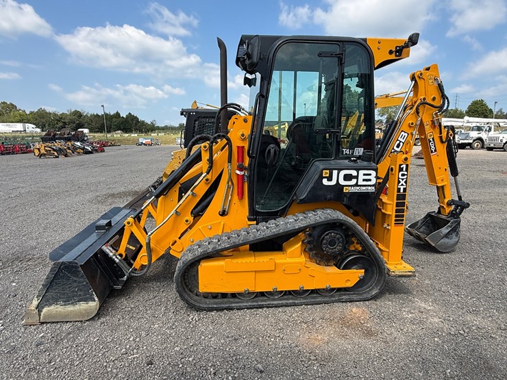 jcb-1cxt-image-1
