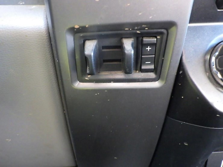 2018-ford-f350-image-40