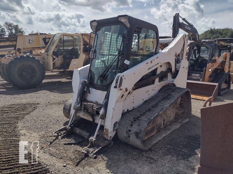 2020-bobcat-t770-image-1