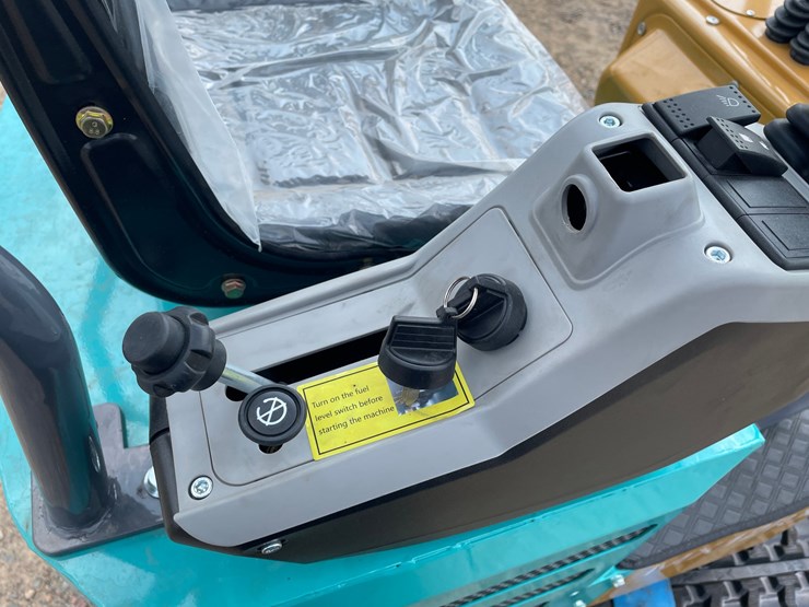 #5538-•-2026-mx12rx-mini-excavator-image-8