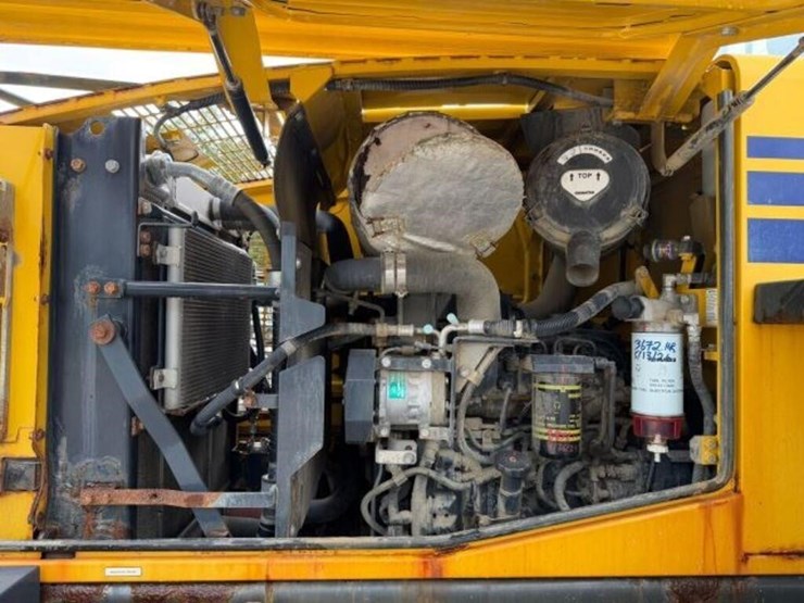 2018-komatsu-wa200pz-6-image-39