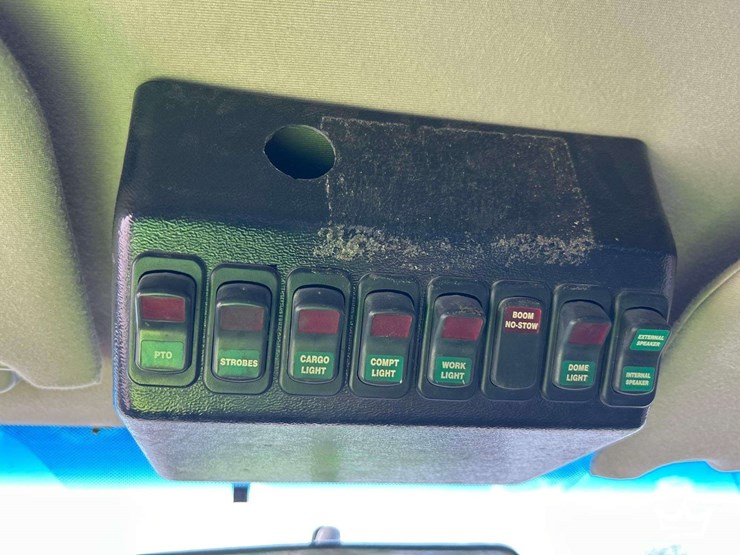 ford-f550-image-17