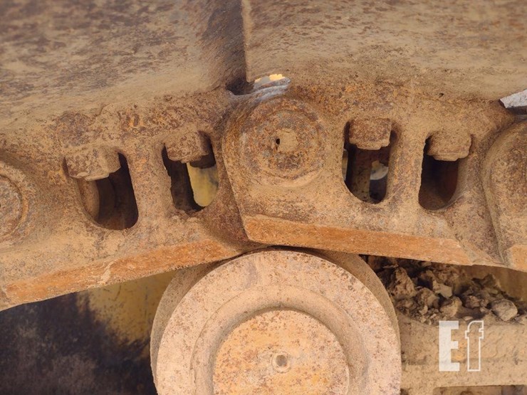 2007-deere-850j-image-16