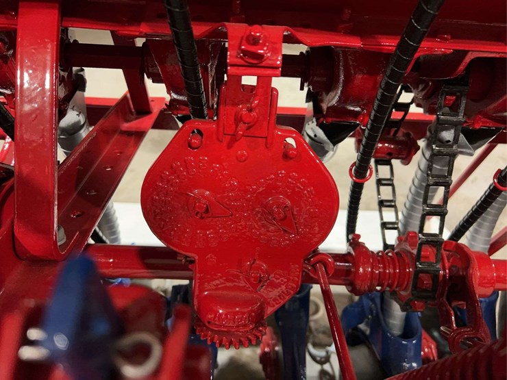 mccormick-8-image-14