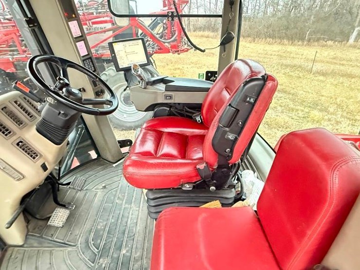 2012-case-ih-steiger-600-quadtrac-image-11
