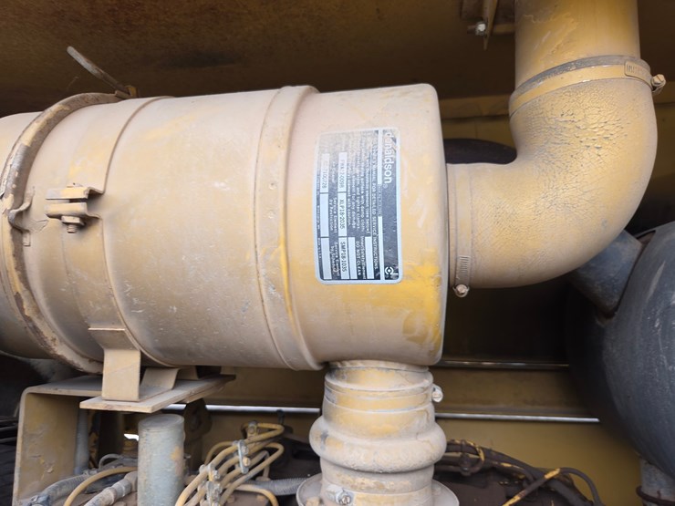 caterpillar-cp-553-image-33