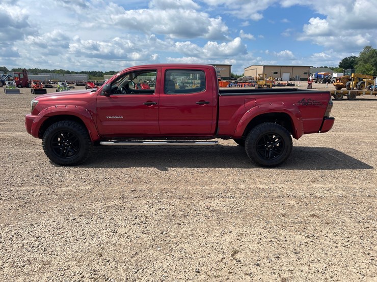 2007-toyota-tacoma-image-2