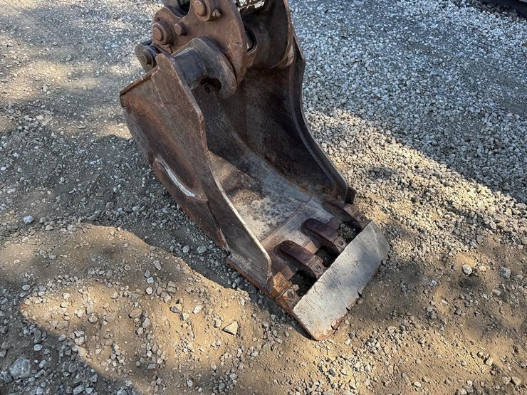 2015-bobcat-e35-image-8