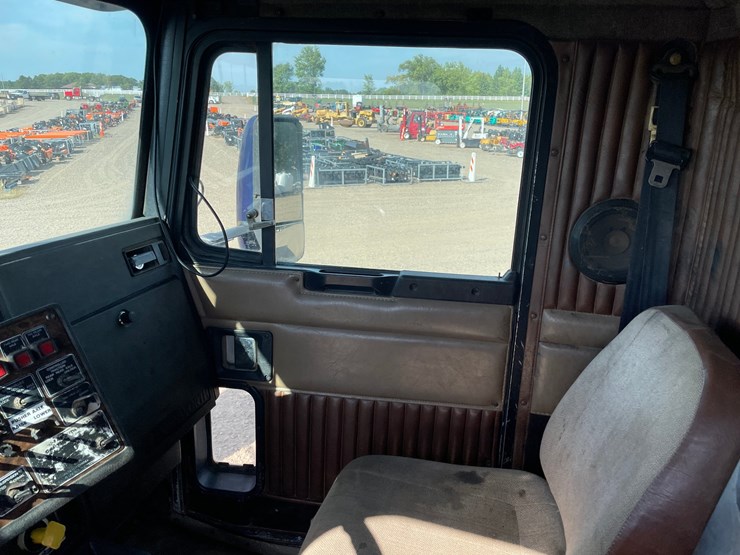 #1488-•-1994-kenworth-dump-truck-(has-mn-title)-image-39