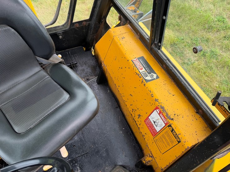 deere-310c-image-31