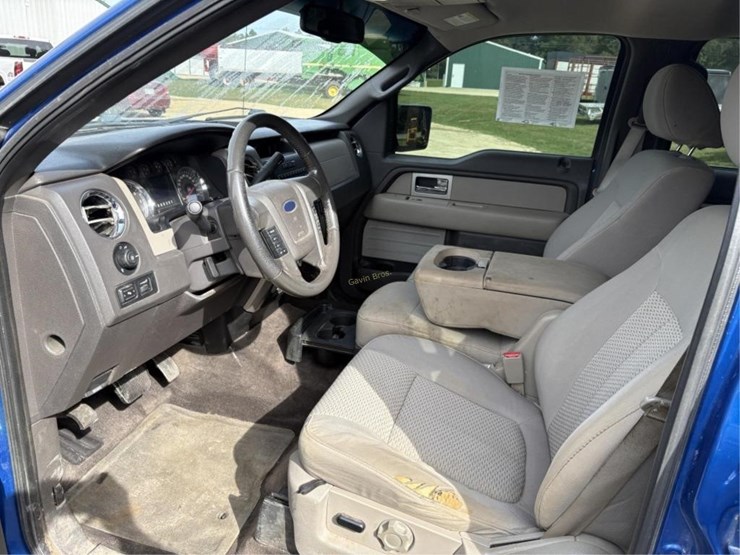 2010-ford-f150-xlt-image-8