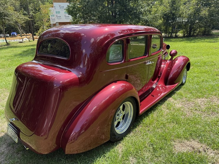 1937-custom-built-image-23