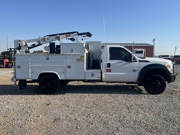 2012-ford-f550-image-4