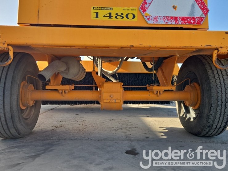 2015-rosco-rb48-image-14