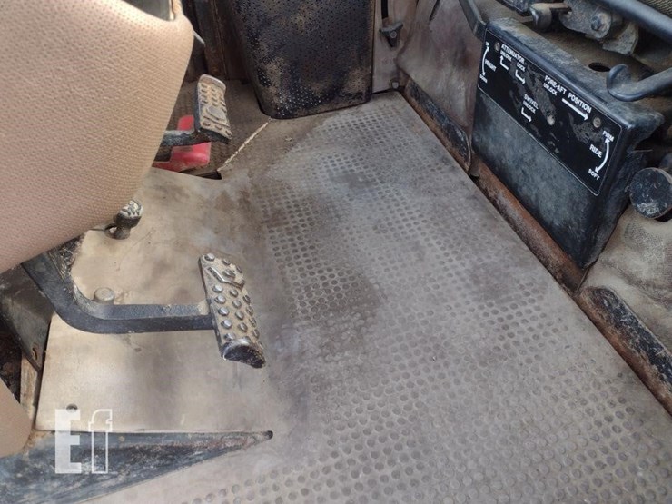 1982-john-deere-8850-image-16