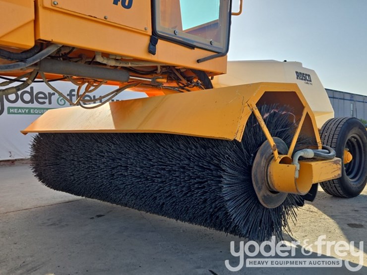 2015-rosco-rb48-image-16