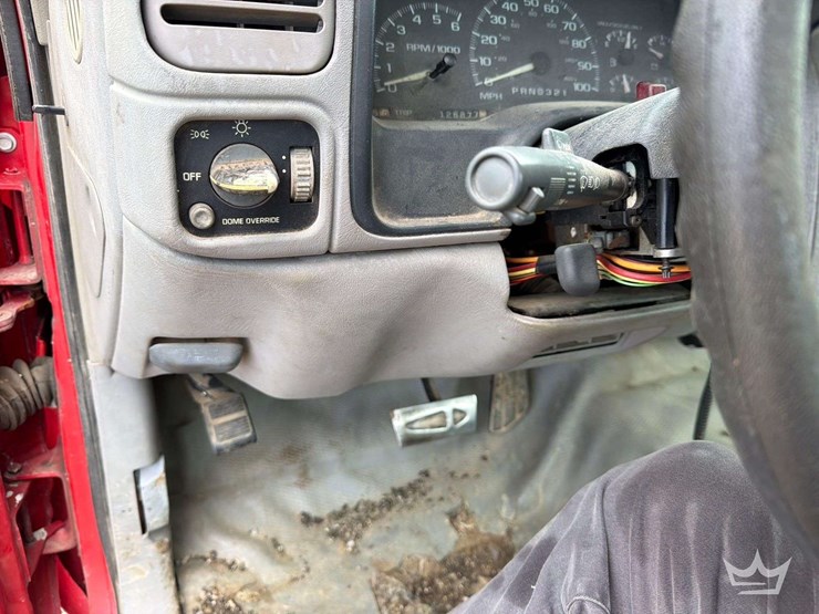 1998-chevrolet-silverado-2500-image-26