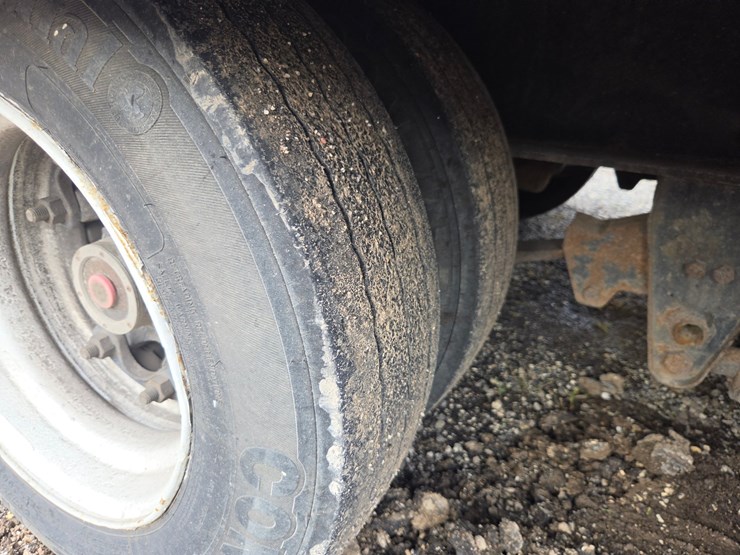#3269-•-30'-tandem-axle-flatbed-trailer-image-45