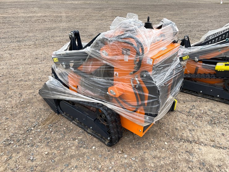 #5511-•-2026-unused-land-honor-mini-skid-steer-loader-image-3