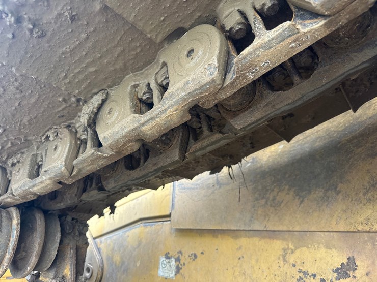 caterpillar-d6t-lgp-image-77