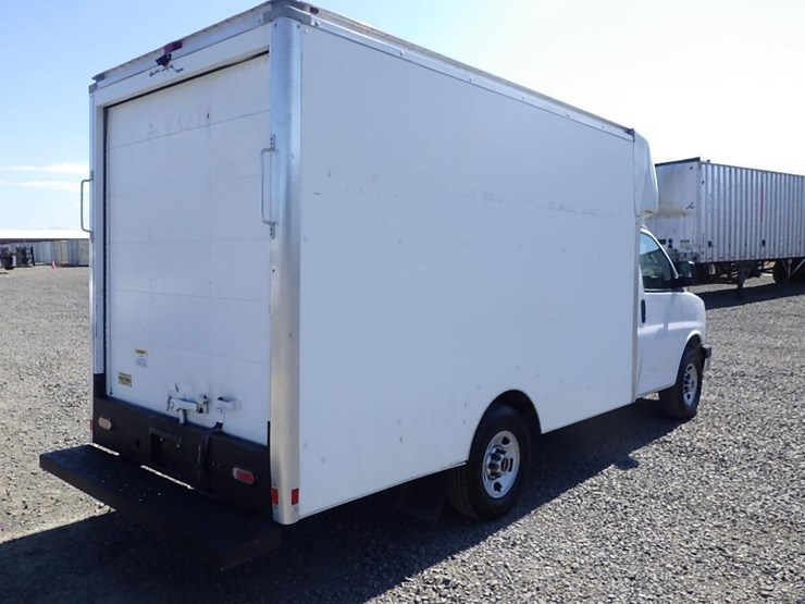 2021-gmc-3500-image-5