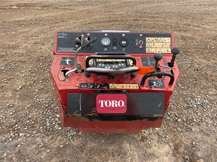 #1018-•-2019-toro-dingo-image-3