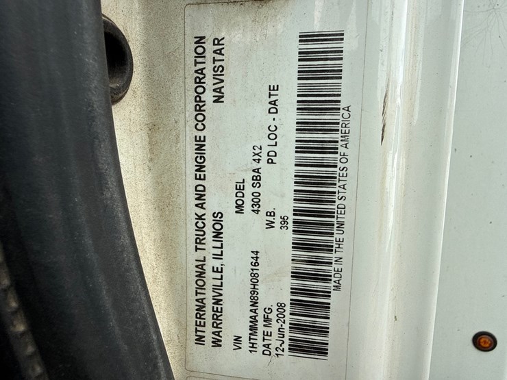 2008-international-durastar-4300-image-85