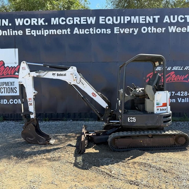 2015 BOBCAT E35