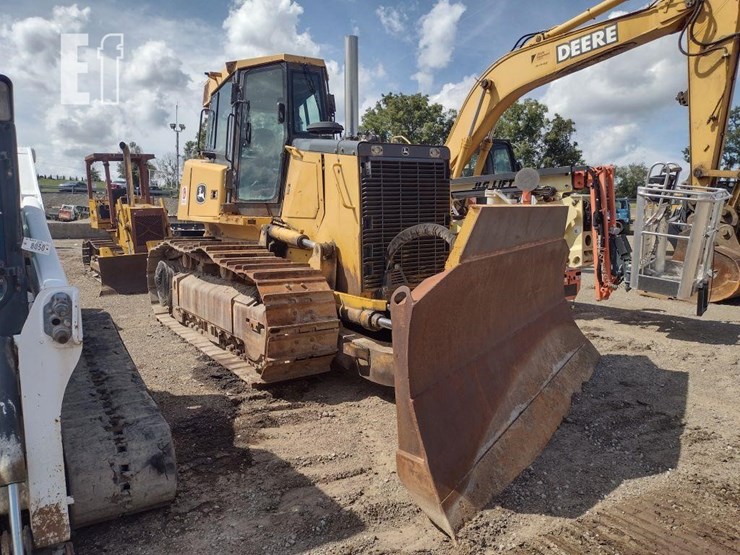 2007-deere-850j-image-4