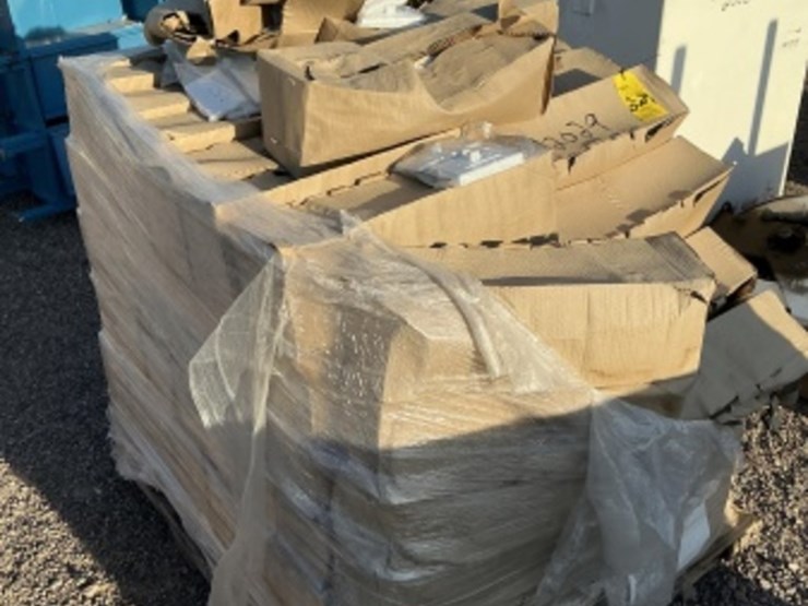 pallet-of-switch-cover-plates-image-2