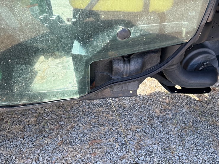 #1038-•-2015-john-deere-855d-utility-vehicle-200172-image-15