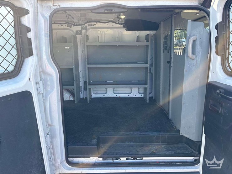 2018-ford-transit-image-23