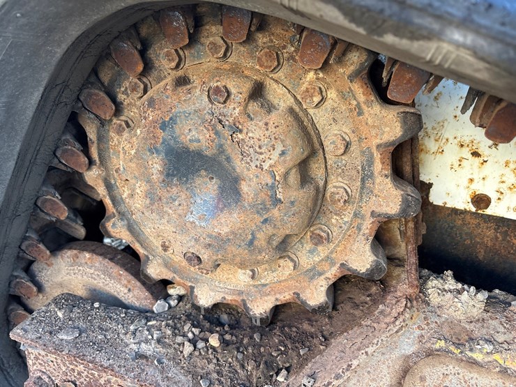 2019-bobcat-t595-image-67