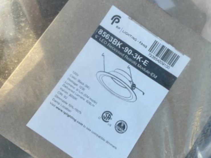pallet-of-asst-electrical-hardware-&-lighting-image-3