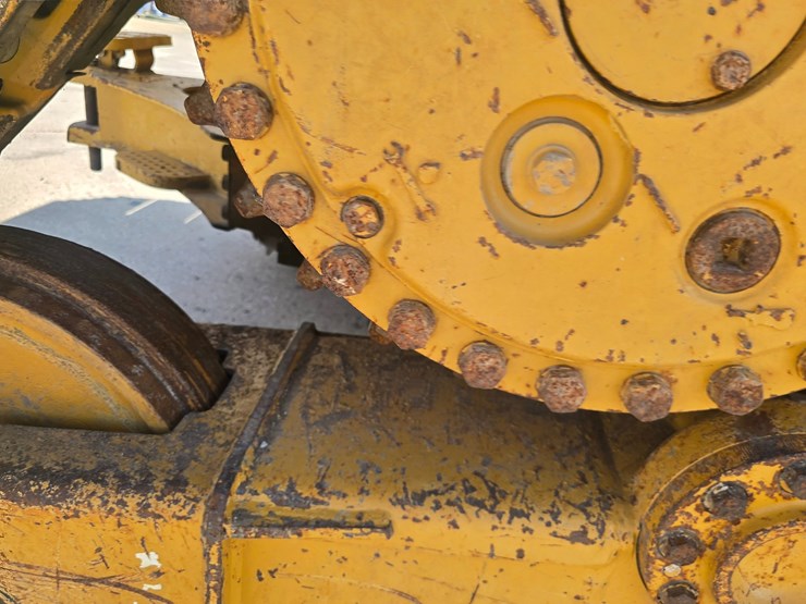 2002-caterpillar-d6m-lgp-image-53