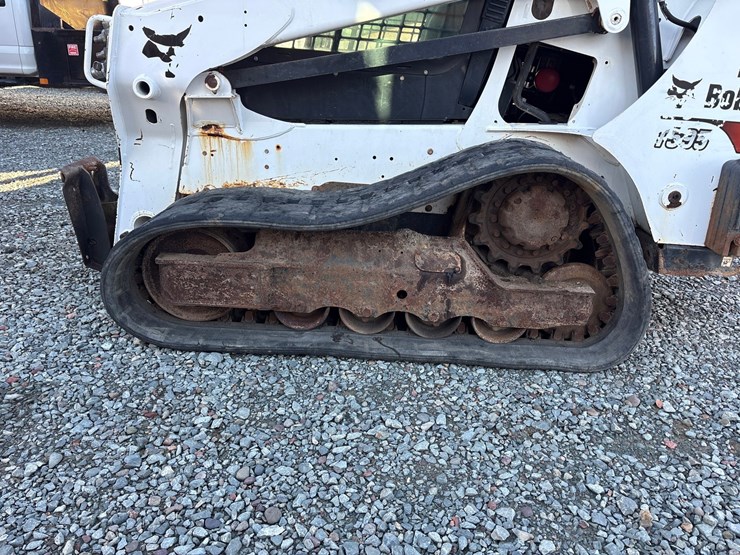 2019-bobcat-t595-image-58