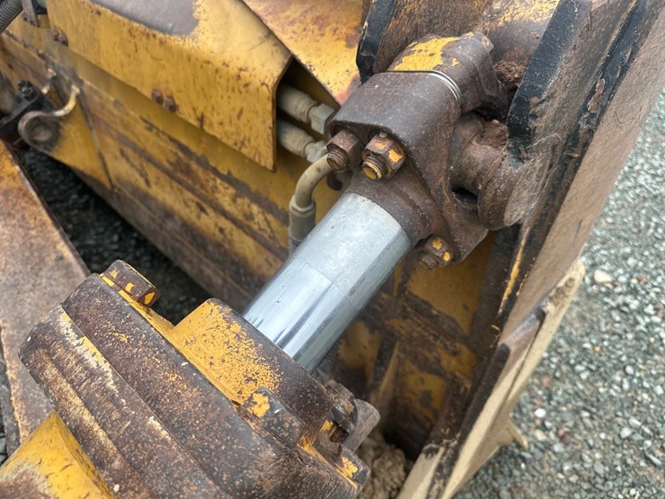 caterpillar-d6t-lgp-image-24
