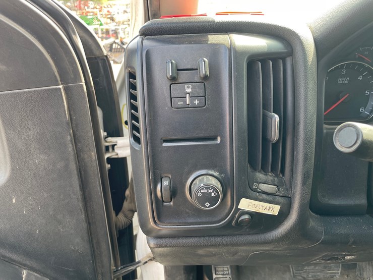 #1472-•-2019-gmc-sierra-pickup-truck-(has-mn-title)-image-35