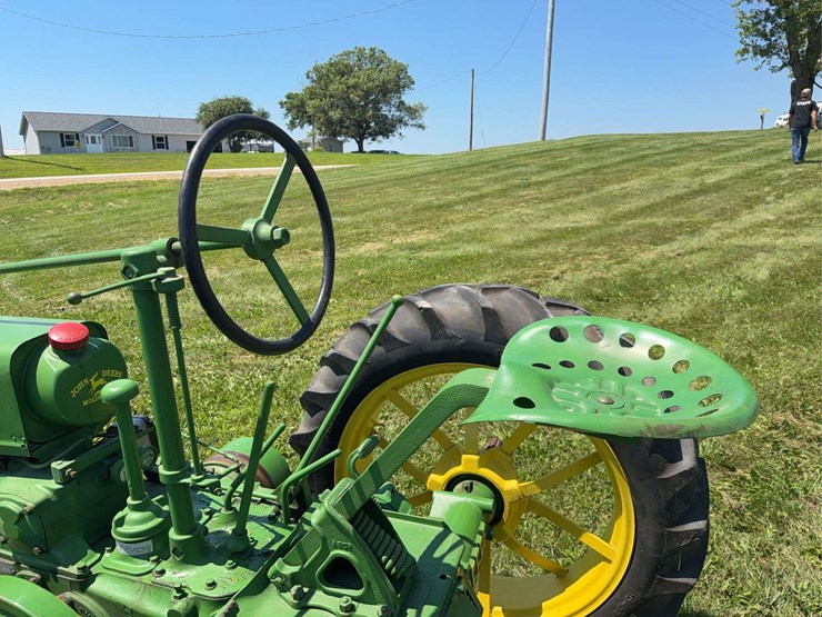 john-deere-b-image-29