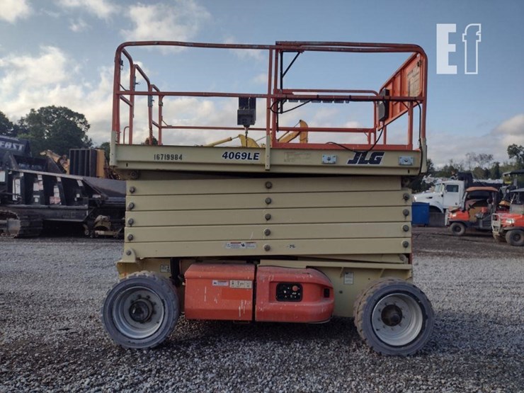 jlg-4069le-image-3
