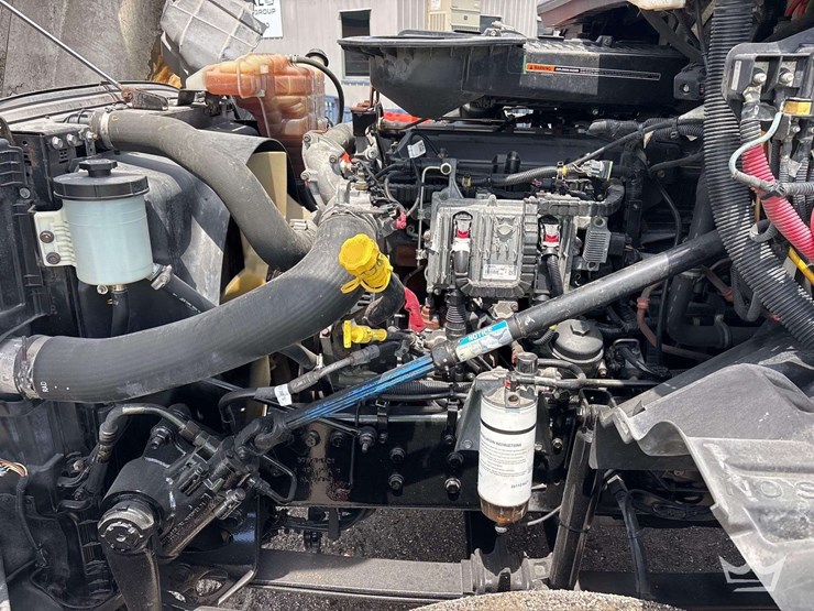 2019-international-lt-image-16